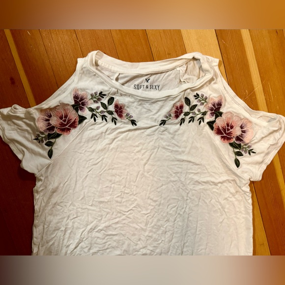 AE Soft & Sexy Embroidered Top S White - Picture 6 of 7